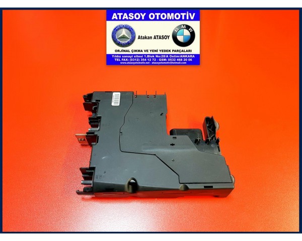 MERCEDES W212 SİGORTA TABLASI 2125407250 , 2125407150 , 2125407050 2125406650 , 2125406550 2125403250 , 2125406450 2125405850 , 2125406250 2125400450 MERCEDES W212 SİGORTA KUTUSU